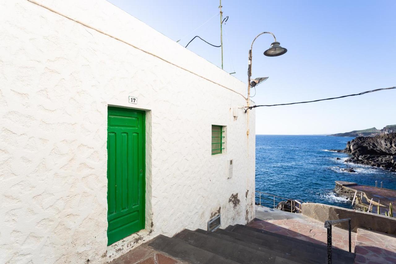 Home2Book Charming Sea Front House El Escobonal Exteriör bild