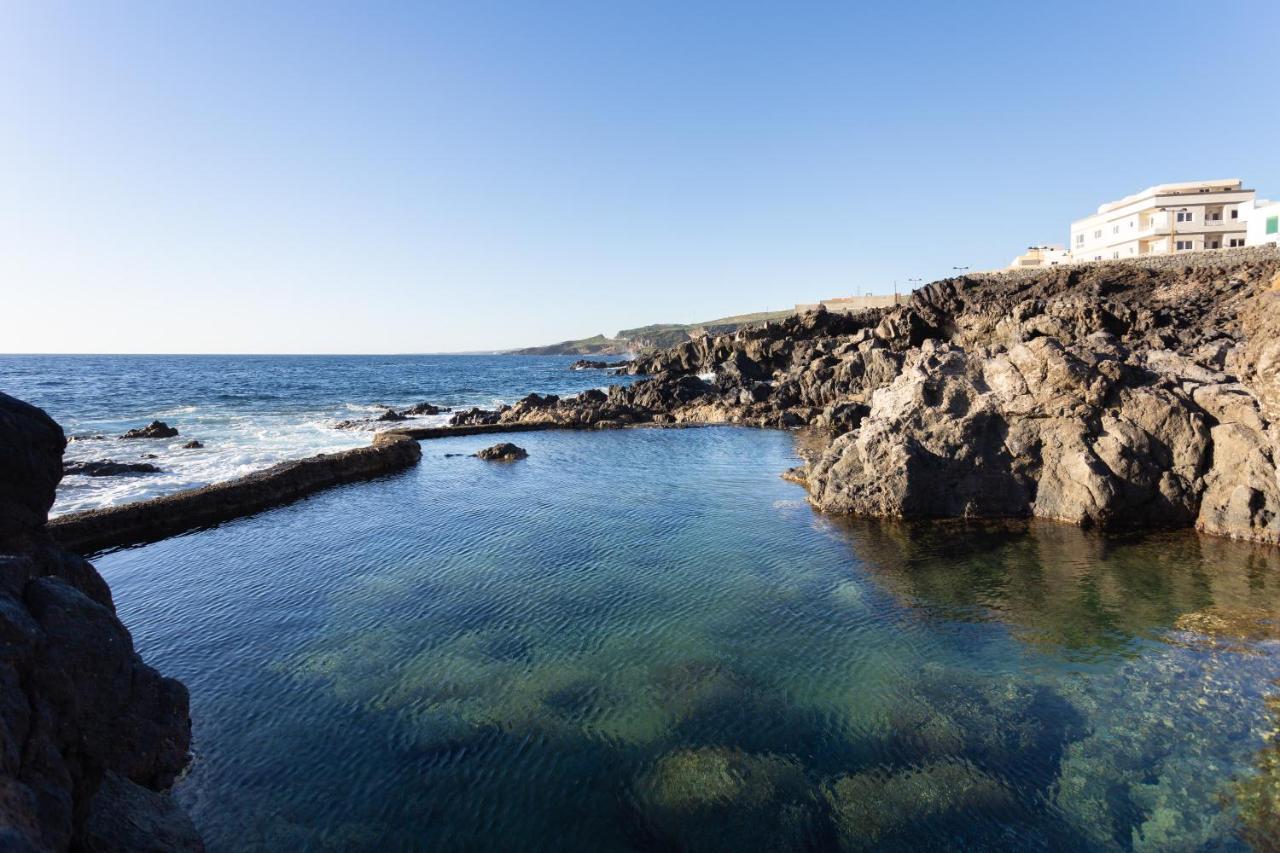 Home2Book Charming Sea Front House El Escobonal Exteriör bild
