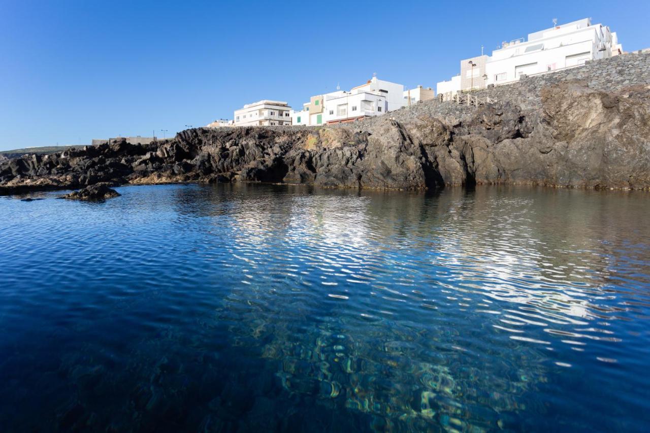 Home2Book Charming Sea Front House El Escobonal Exteriör bild
